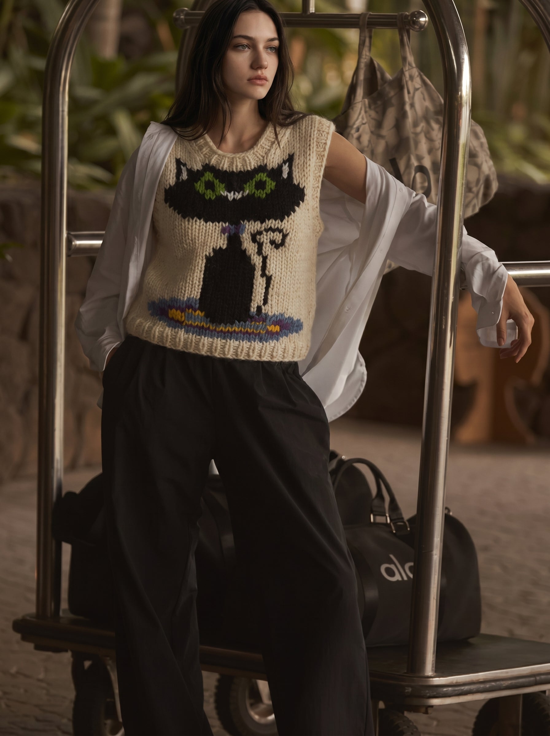 Handcrafted Ivory Black Cat Intarsia Knit Vest — Chunky Cropped