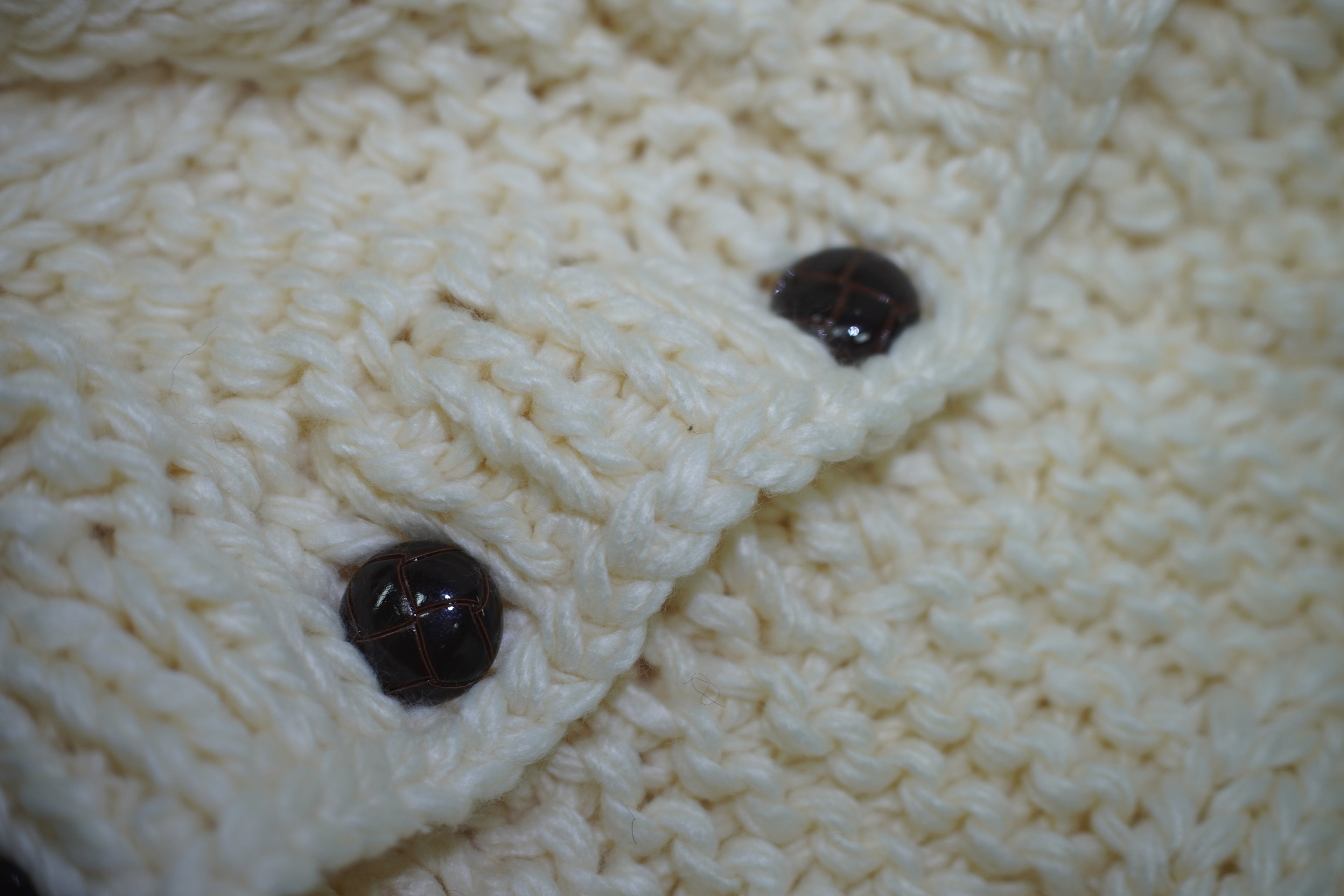 Handcrafted Ivory Cable Knit Vest — Chunky Texture & Dark Button Detail